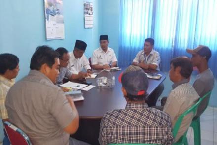 Rapat Mediasi terkait tower milik PT Tower Bersama Group di RT 17 Kelurahan Penurunan