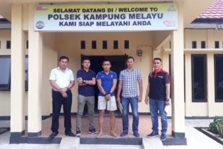 Hukum