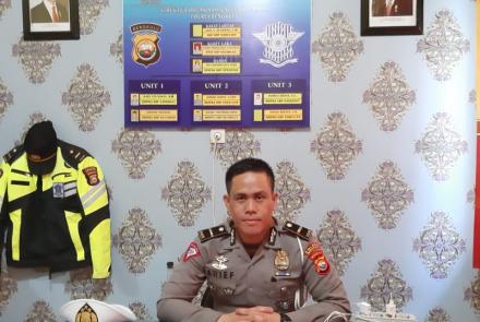 Hukum
