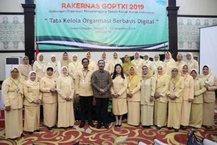 Nasional