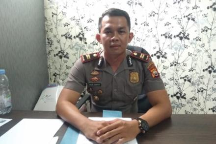 Hukum