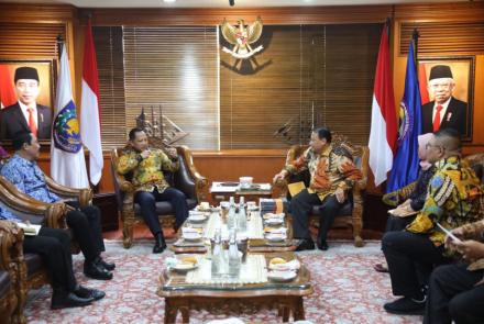 Nasional