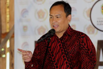Nasional