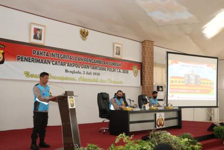 Hukum