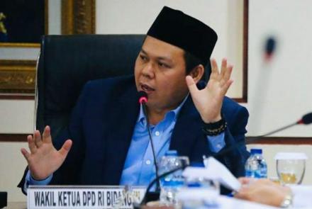 Nasional