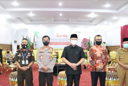 Hukum