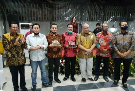 Nasional