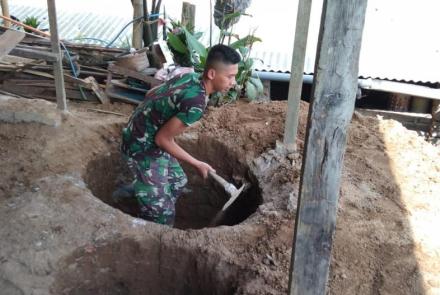 JAMBAN KELUARGA SEHAT WARGA TULUNGREJO