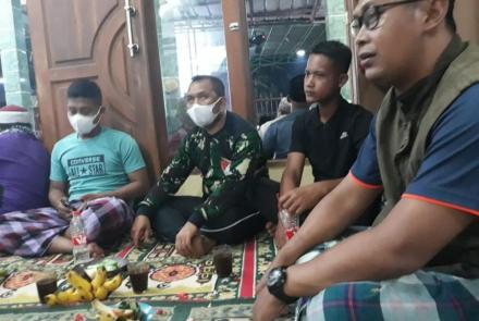 Anggota Satgas TMMD Hadiri Peringatan Maulid Nabi Muhammad SAW