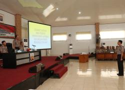 Hukum